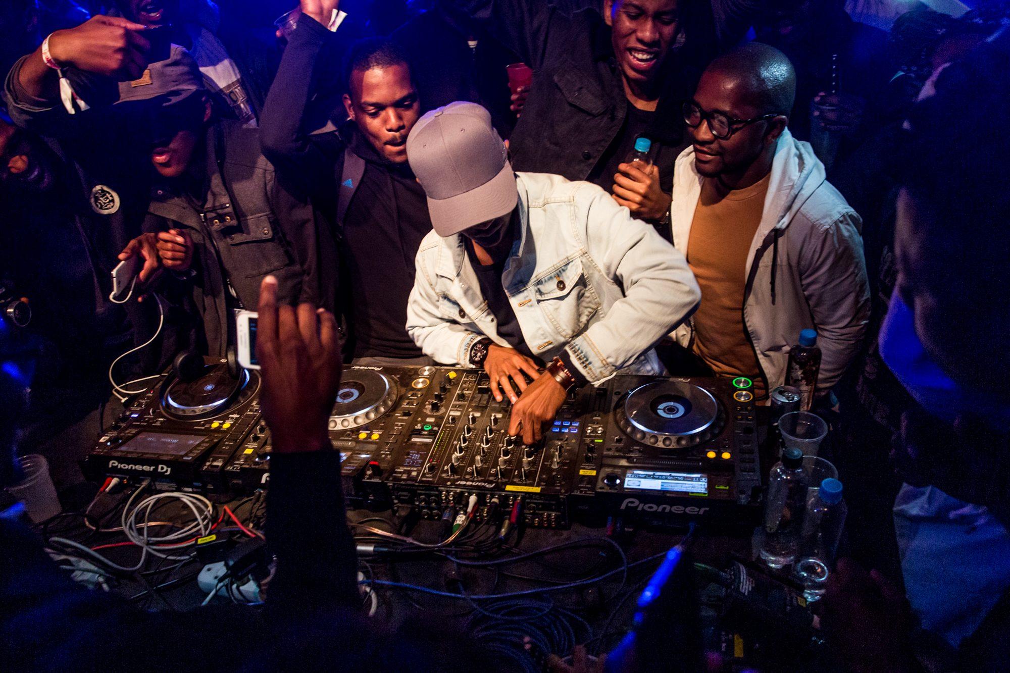 Boiler Room — photograph 14