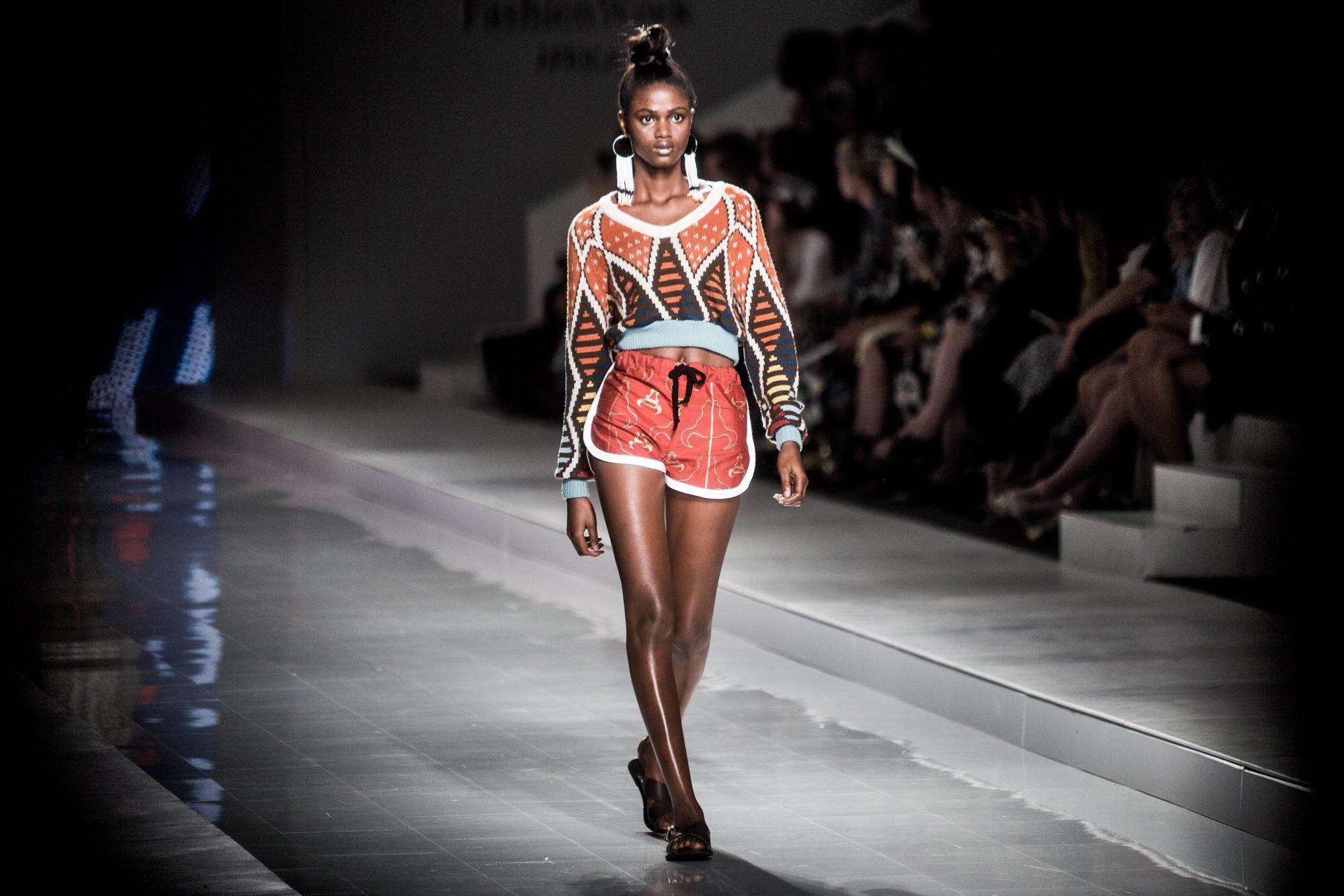 Fashion Week — photograph 30