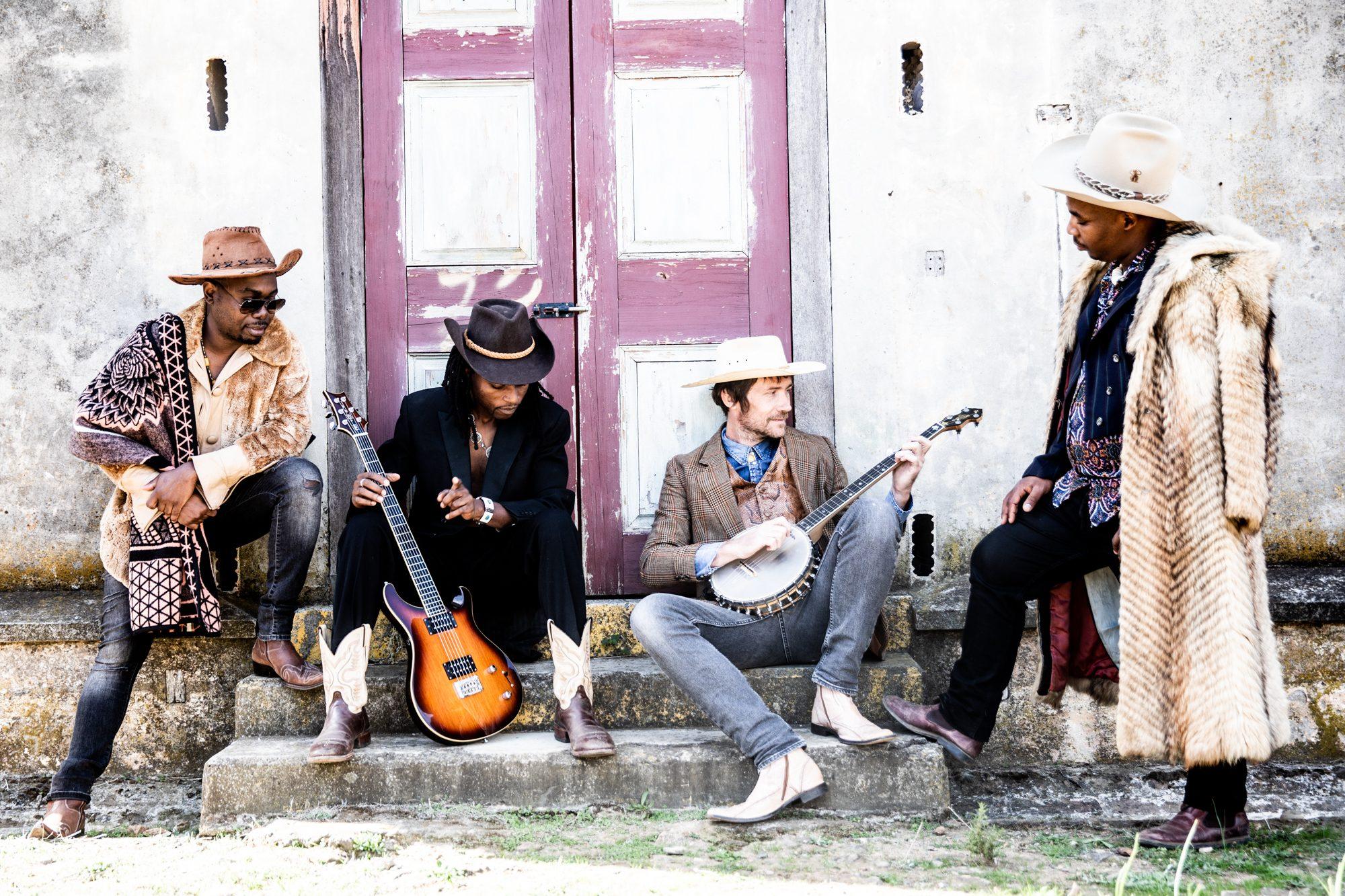 Musicians — photograph 9