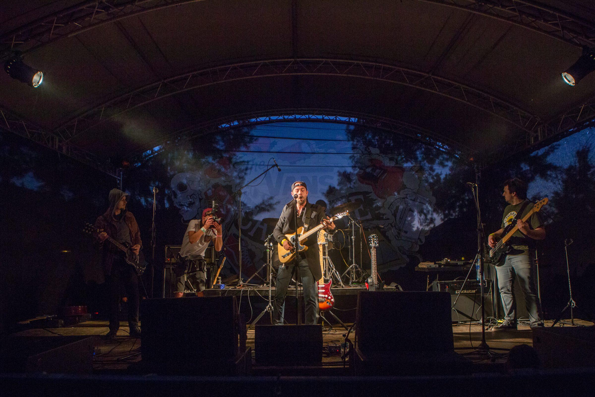 Rocking the Daisies — photograph 38